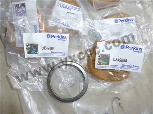 柴油發(fā)電機組配件CV67245汽缸蓋、OE50588進(jìn)氣門、OE50118氣門座圈、OE43070氣門導(dǎo)管